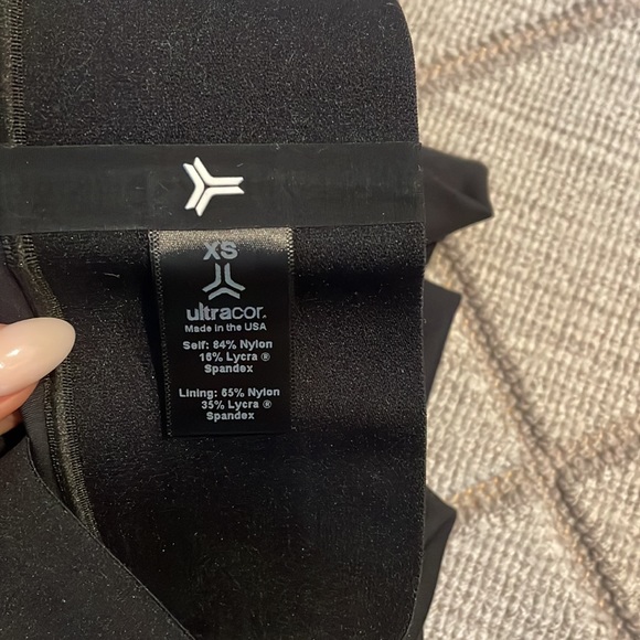 Ultracor Lux Essential Star Knockout leggings - Picture 3 of 3